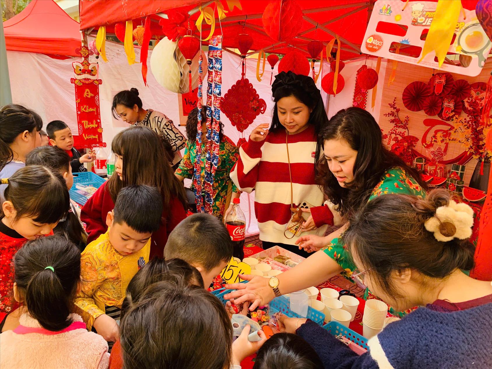 Hội chợ Xuân 2025