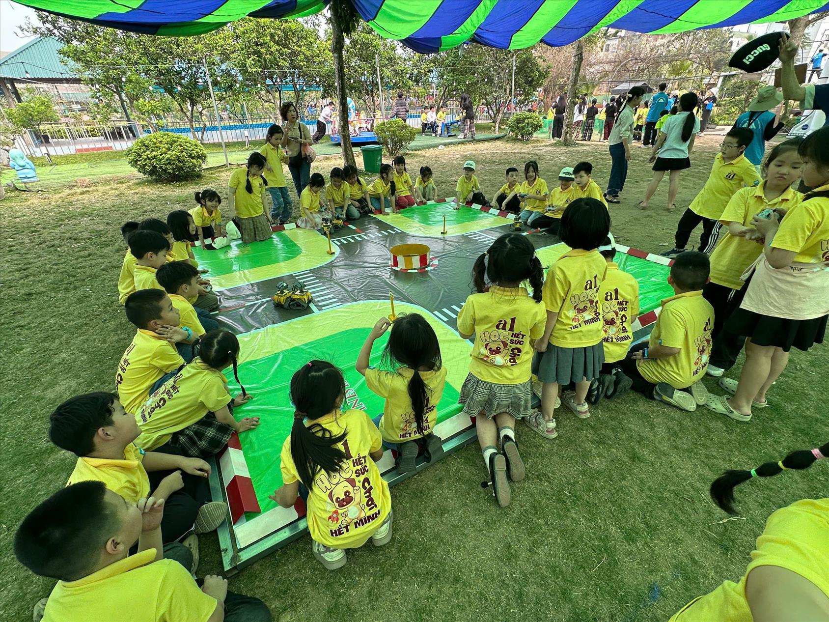 Học tập ngoại khóa học kì 2 năm học 2024 - 2025