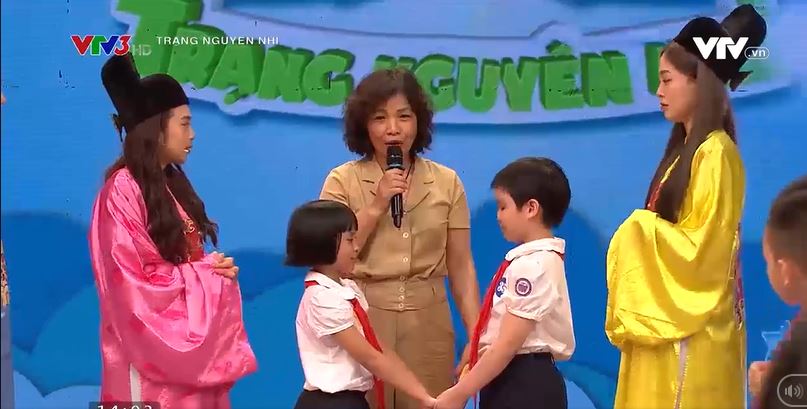 A picture containing person, female
Description automatically generated