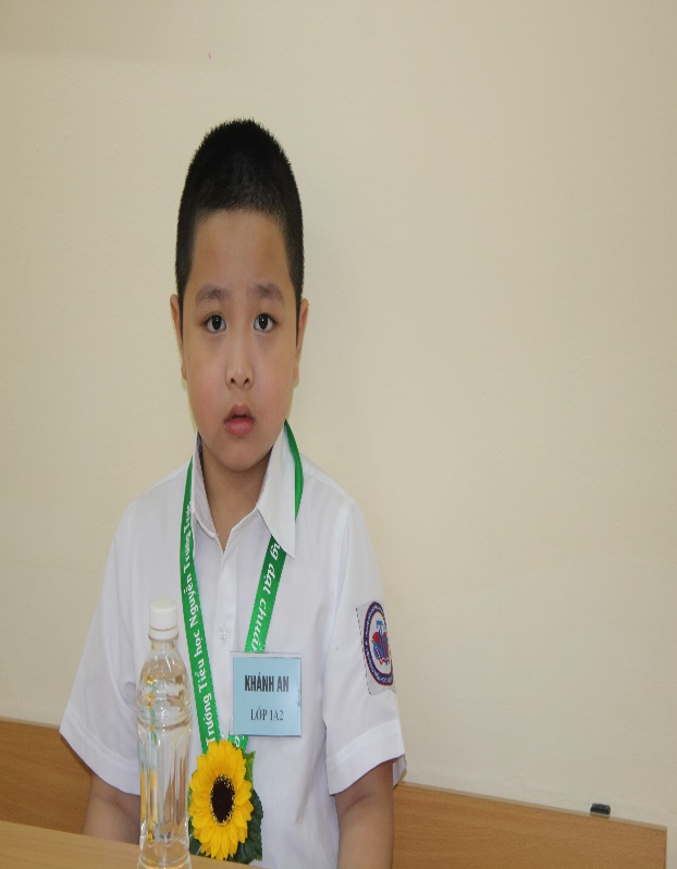 A picture containing person

Description automatically generated