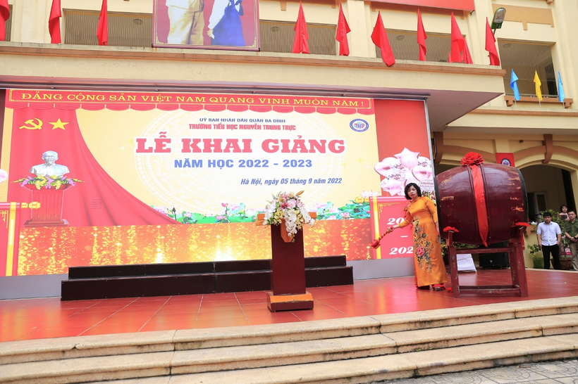 A picture containing text

Description automatically generated