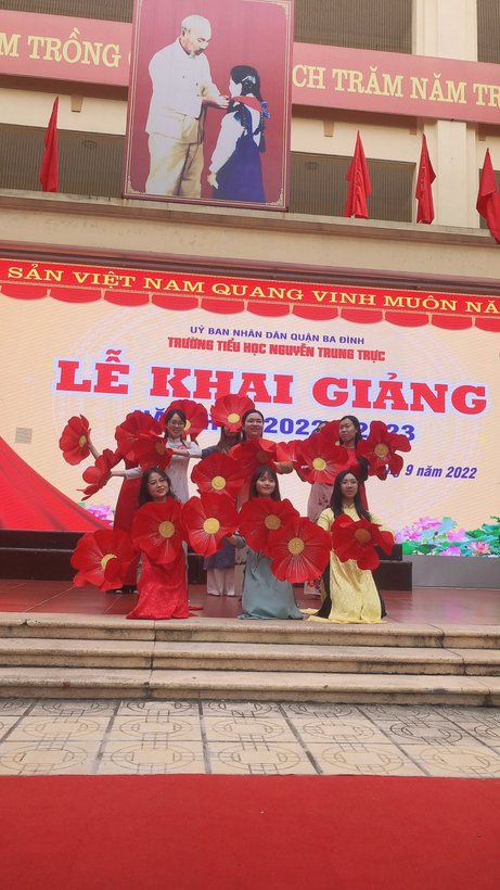 A picture containing text, altar

Description automatically generated