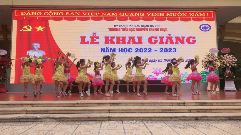 A picture containing text

Description automatically generated