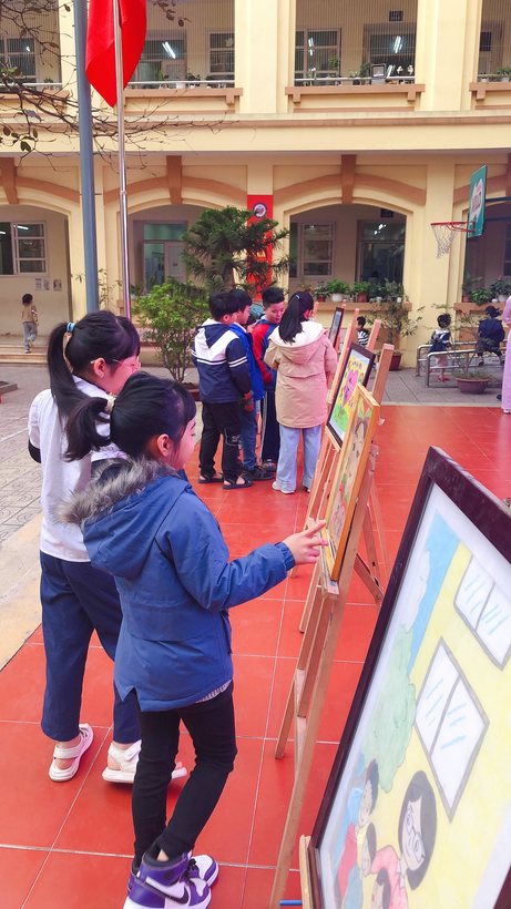 C:\Users\Ly Ngoc\Desktop\KHO\thanh tra\z4160791460719_06ff190727ceeef1a1d7ea10cad2baf6.jpg