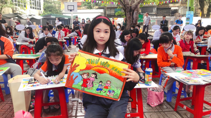 C:\Users\Ly Ngoc\Desktop\z4260901508281_84328560f84aa54c0bac3c4966137956.jpg