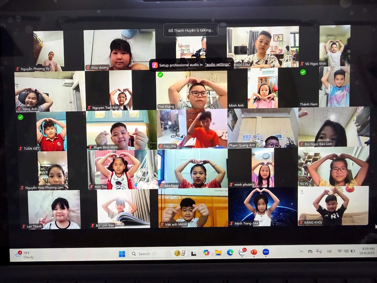 A computer screen with many images of kids
AI-generated content may be incorrect.
