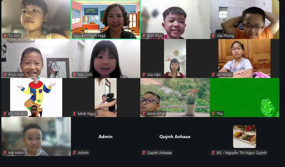 A group of people on a video call
AI-generated content may be incorrect.