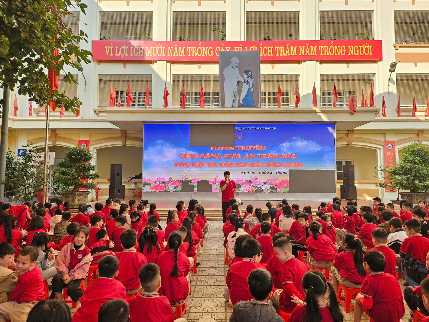 A group of children in red shirts
AI-generated content may be incorrect.
