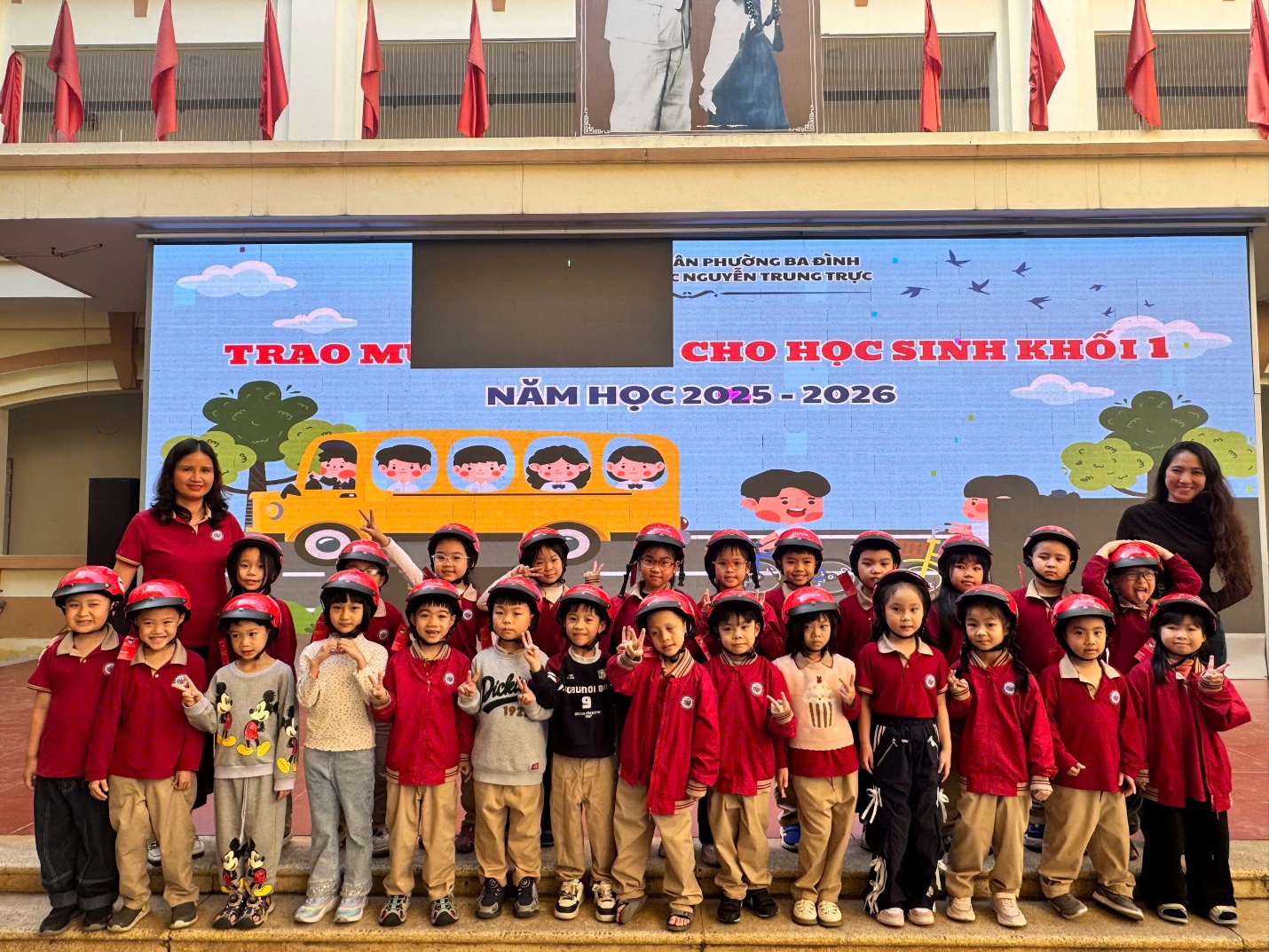 A group of children in red uniforms

AI-generated content may be incorrect.