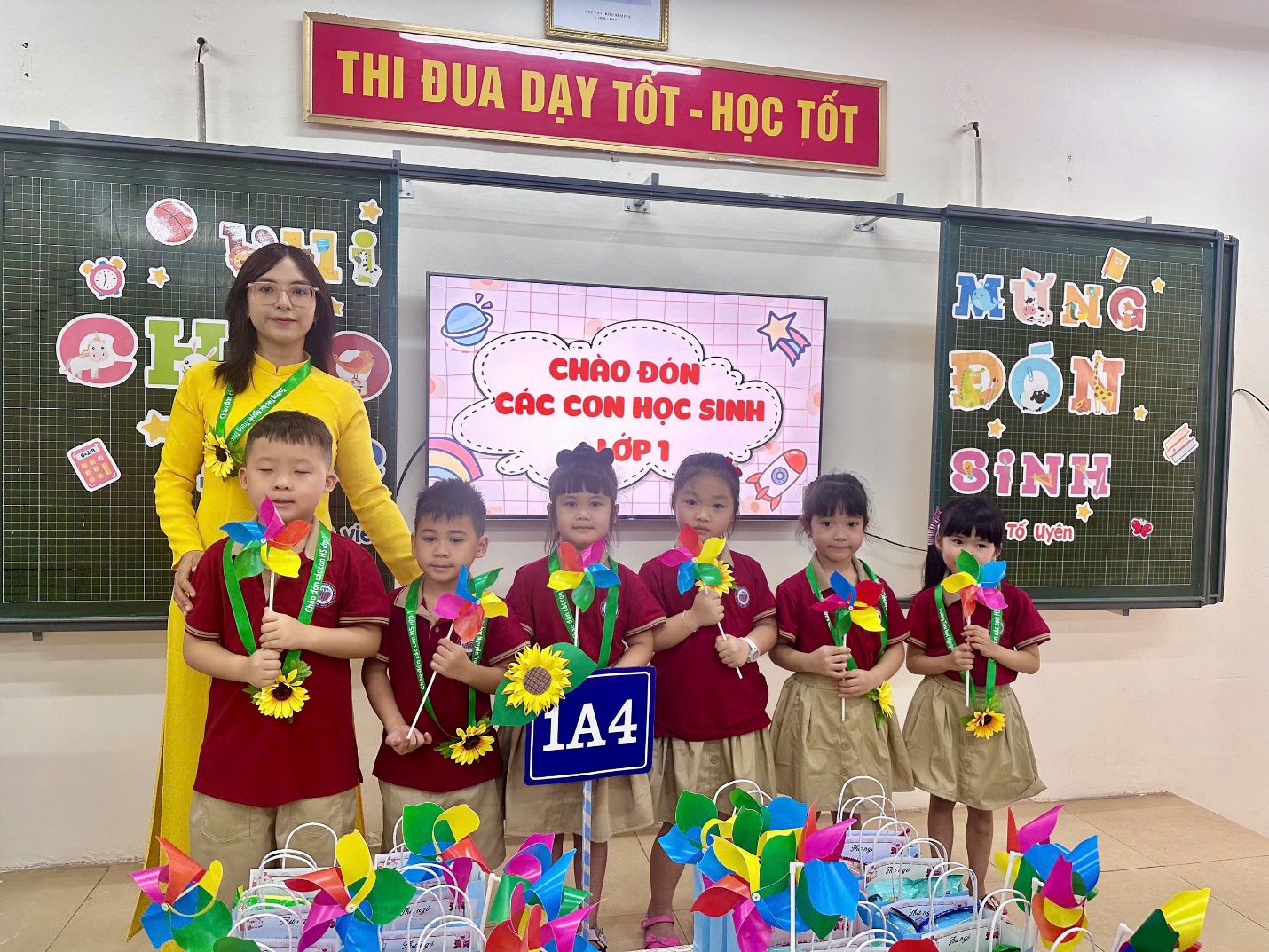 A group of children holding flowers

AI-generated content may be incorrect.