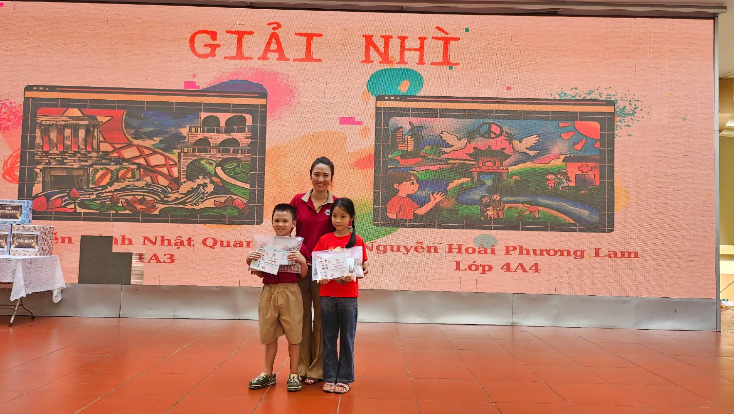 A person and children posing for a picture

AI-generated content may be incorrect.